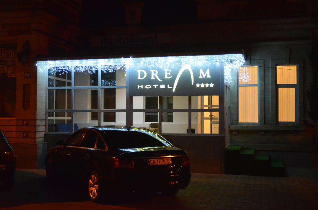 Dream Hotel Kisinyov Kültér fotó